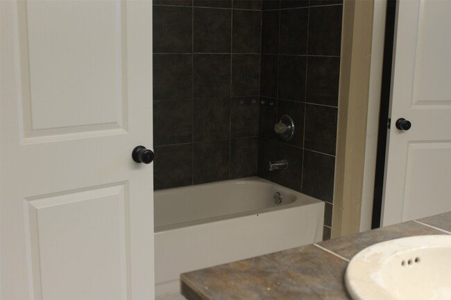 Building Photo - 4920 Deerwood Cir