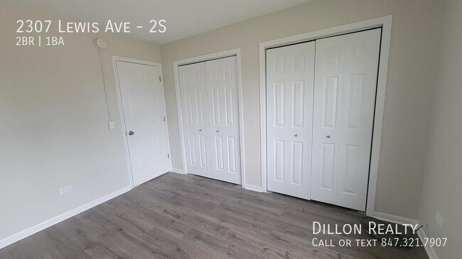 Building Photo - 2307 Lewis Ave