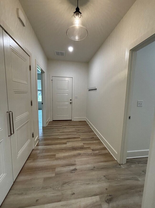 Building Photo - New Construction Home in Pleasant Grove for Rent!
