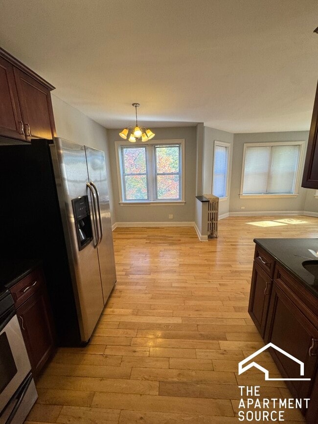 Building Photo - 2900 N Kolmar Ave