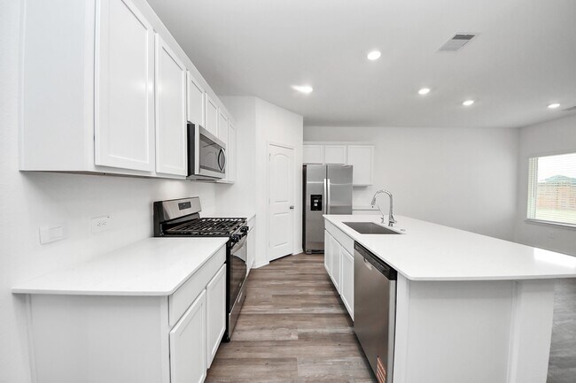 Building Photo - 6127 Ginevra Summers Dr