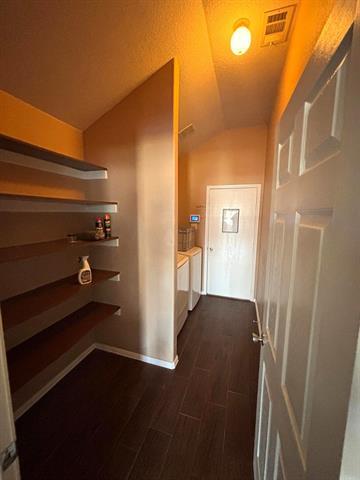 Building Photo - 1028 Hickory Bend Ln