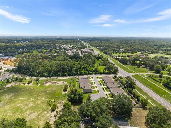 Building Photo - 8008 SW 62nd Ct
