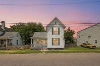 Building Photo - 3 Bed, 1 Bath Home with Fenced Backyard | Fresh Updates Throughout | Newark, OH