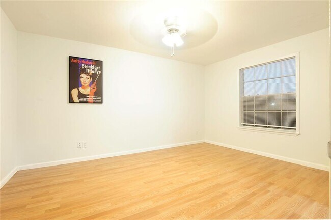 Building Photo - 4164 Belle Park Dr