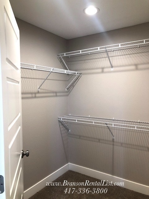 Building Photo - Clean and coming soon!
