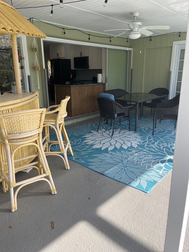 Building Photo - 27251 Patrick St