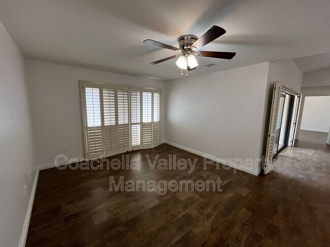 Building Photo - 40588 Clover Ln