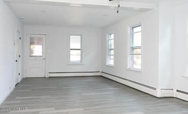 Building Photo - 144 Beal St