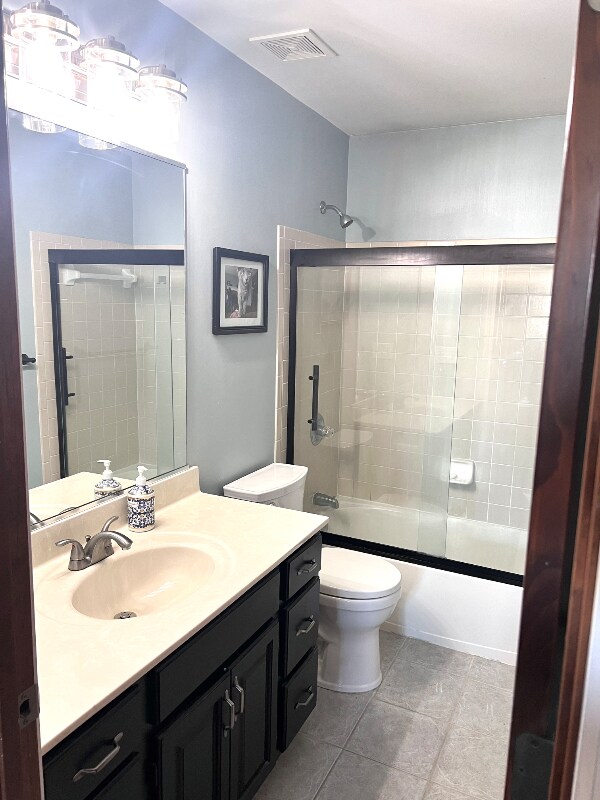Building Photo - 2235 Forest Pond Dr