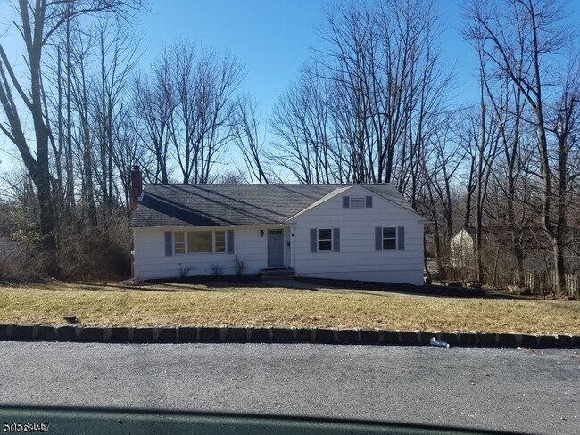 Building Photo - 41 Prospect Rd