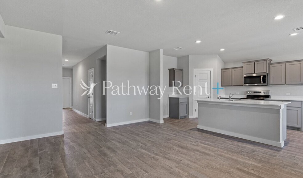 Building Photo - 1753 Reverie Rd