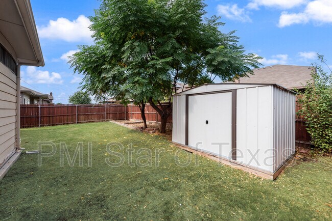 Building Photo - 1624 Placitas Trail