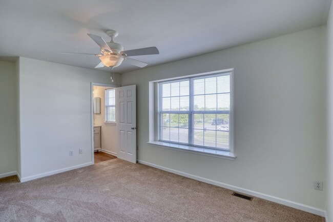 Building Photo - New, New, New - Spacious 3 Bedroom Townhouse with a Finished Basement !!