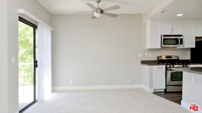 Building Photo - 973 Westcreek Ln