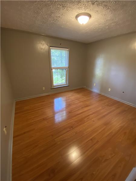 Building Photo - 15 Beaver Run Dr