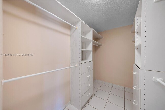 Building Photo - 14208 SW 23rd St