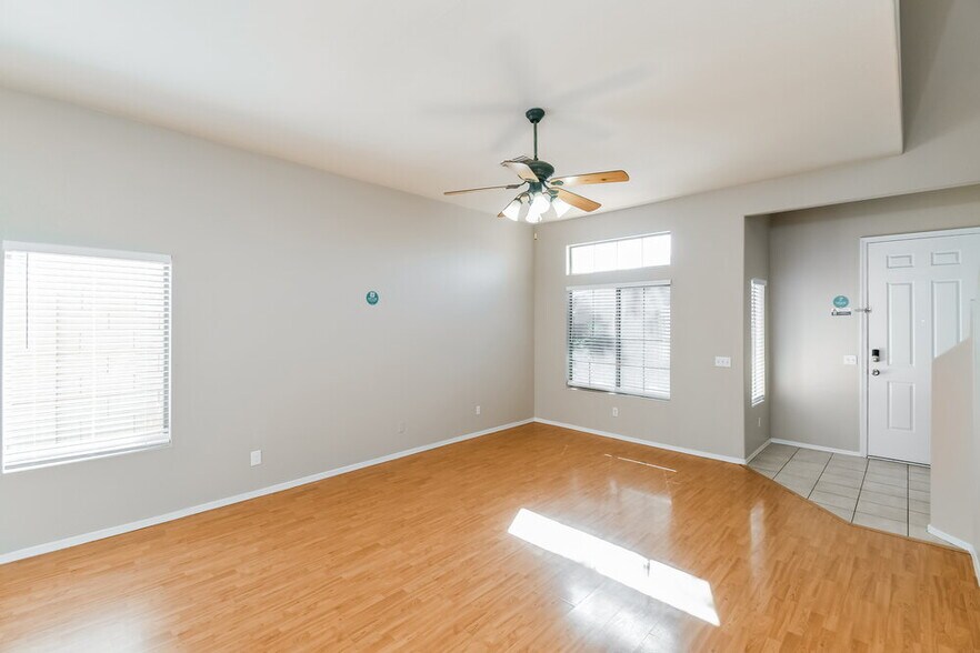 Building Photo - 6343 S Nash Way