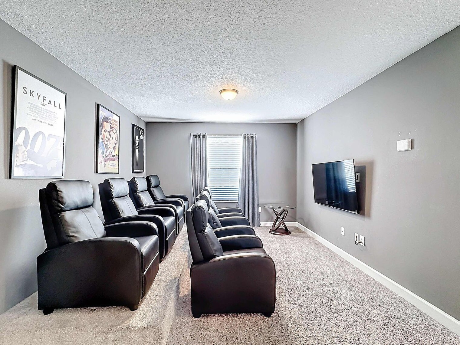 Building Photo - 1589 Flange Dr