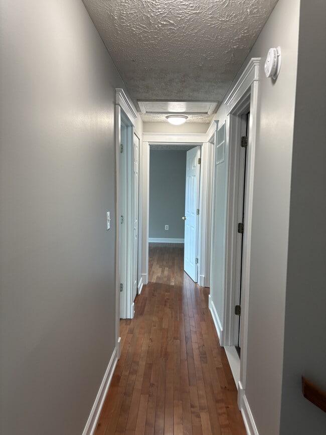 Building Photo - 412 Kojun Ct