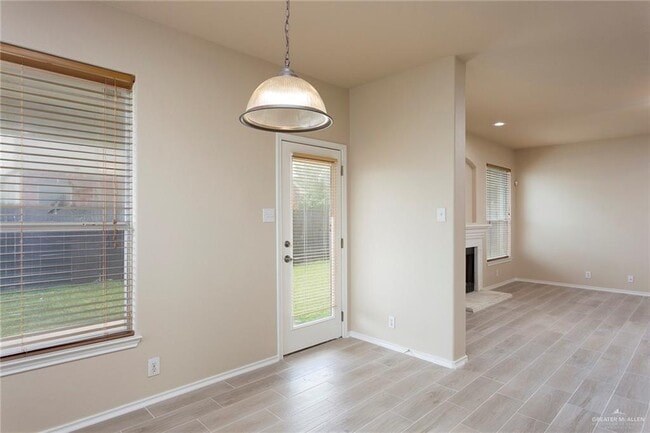 Building Photo - 31 San Andres Ct