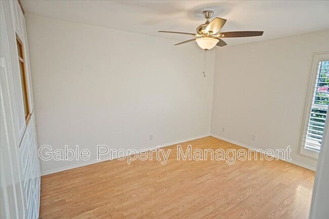 Building Photo - 28015 Glasser Ave