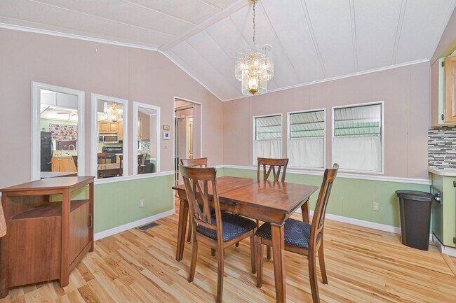 Building Photo - 10835 Vireo Cir