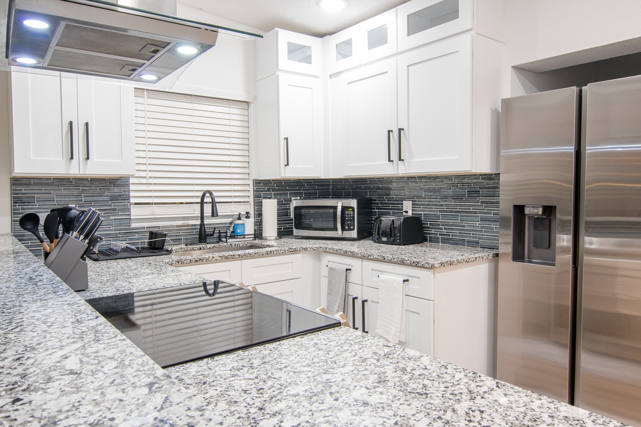Building Photo - 3811 Hargill Dr