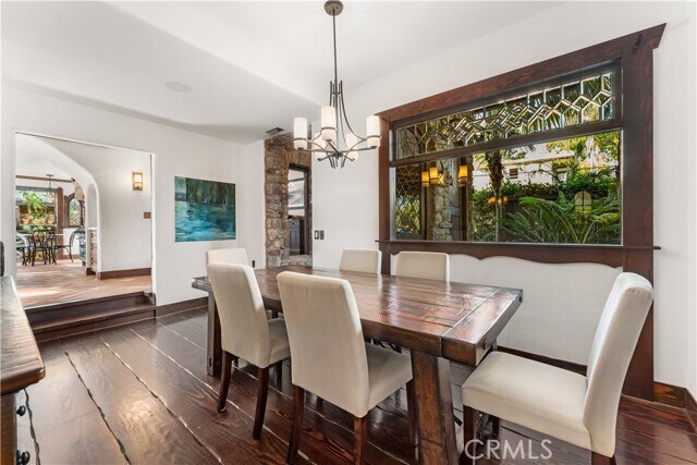 Building Photo - 1481 Santa Cruz St