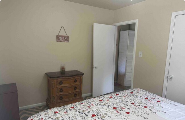 Building Photo - 2053 NW 36th Ave