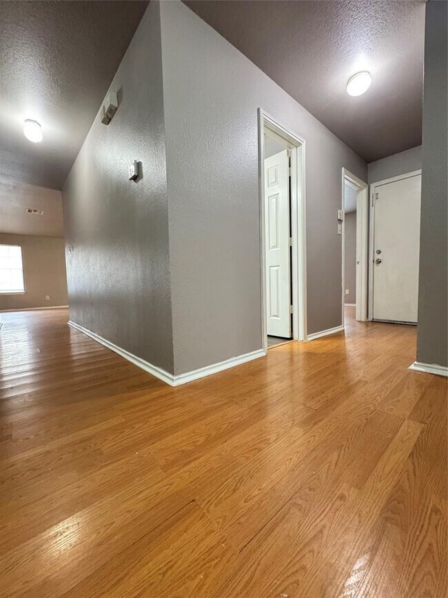 Building Photo - 1412 Vanilla Bean Dr