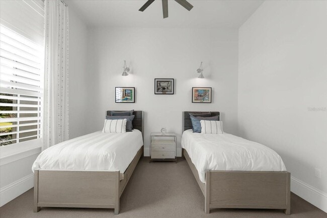 Building Photo - Private Estate Rental in The Concession