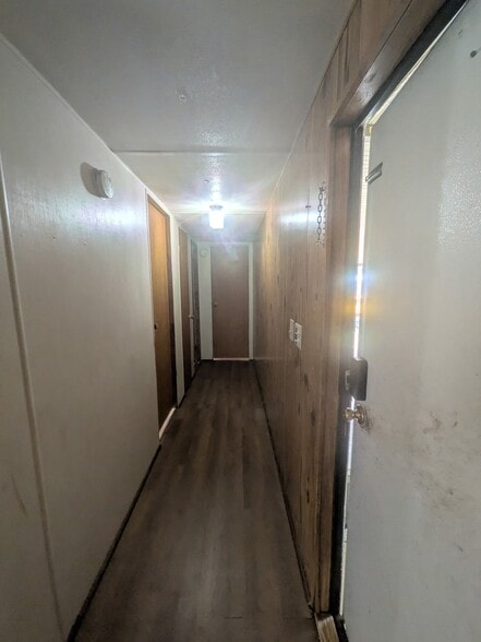 Building Photo - 3276 Mt Tabor Rd