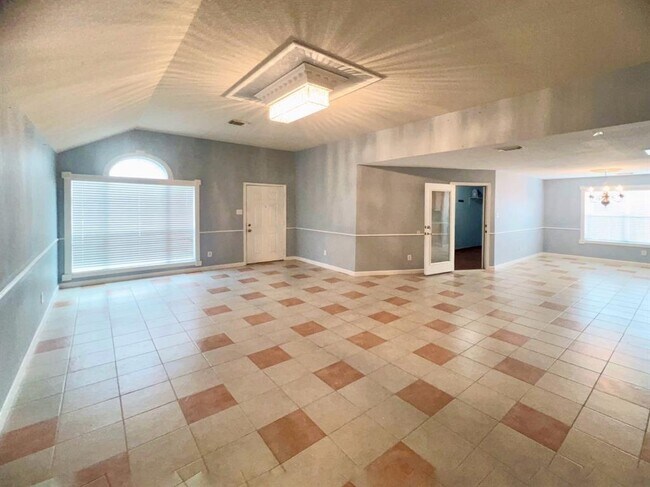 Building Photo - 19434 Camellia Knoll Trail