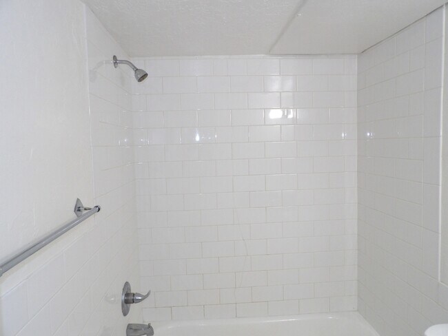 Building Photo - 4431 Travis St