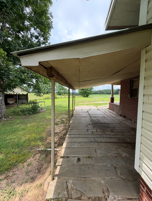 Building Photo - 1380 County Rd 15
