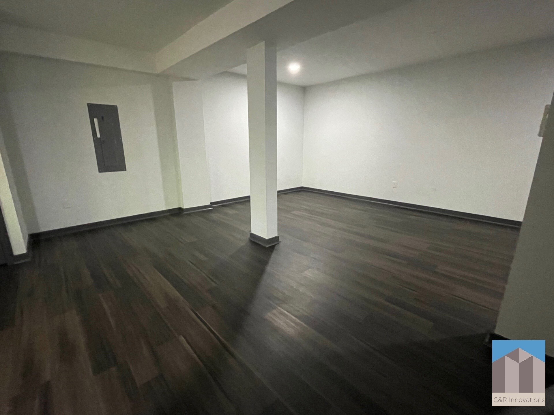 Building Photo - 185 Glenrose Cir SW