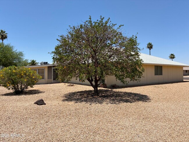 Building Photo - 17807 N 125th Dr