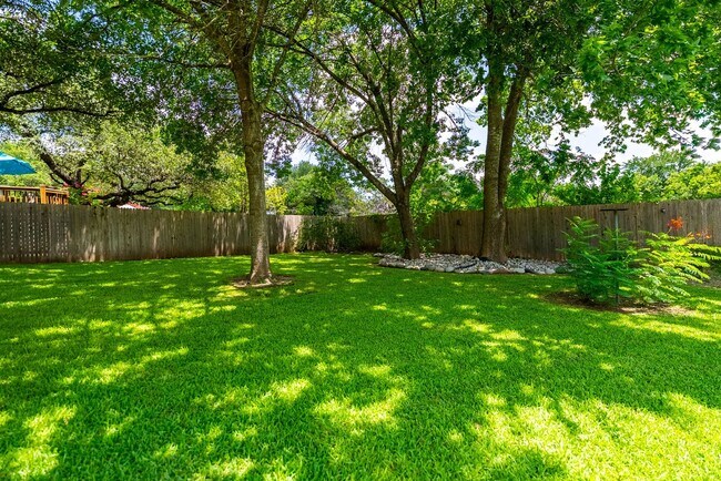 Building Photo - 3018 Rock Rose Pl
