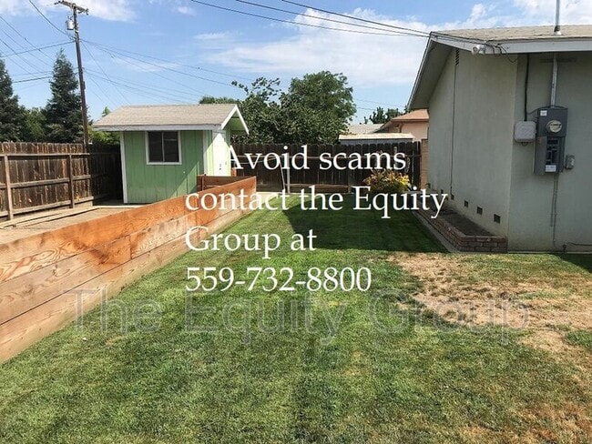 Building Photo - 693 S Laspina St