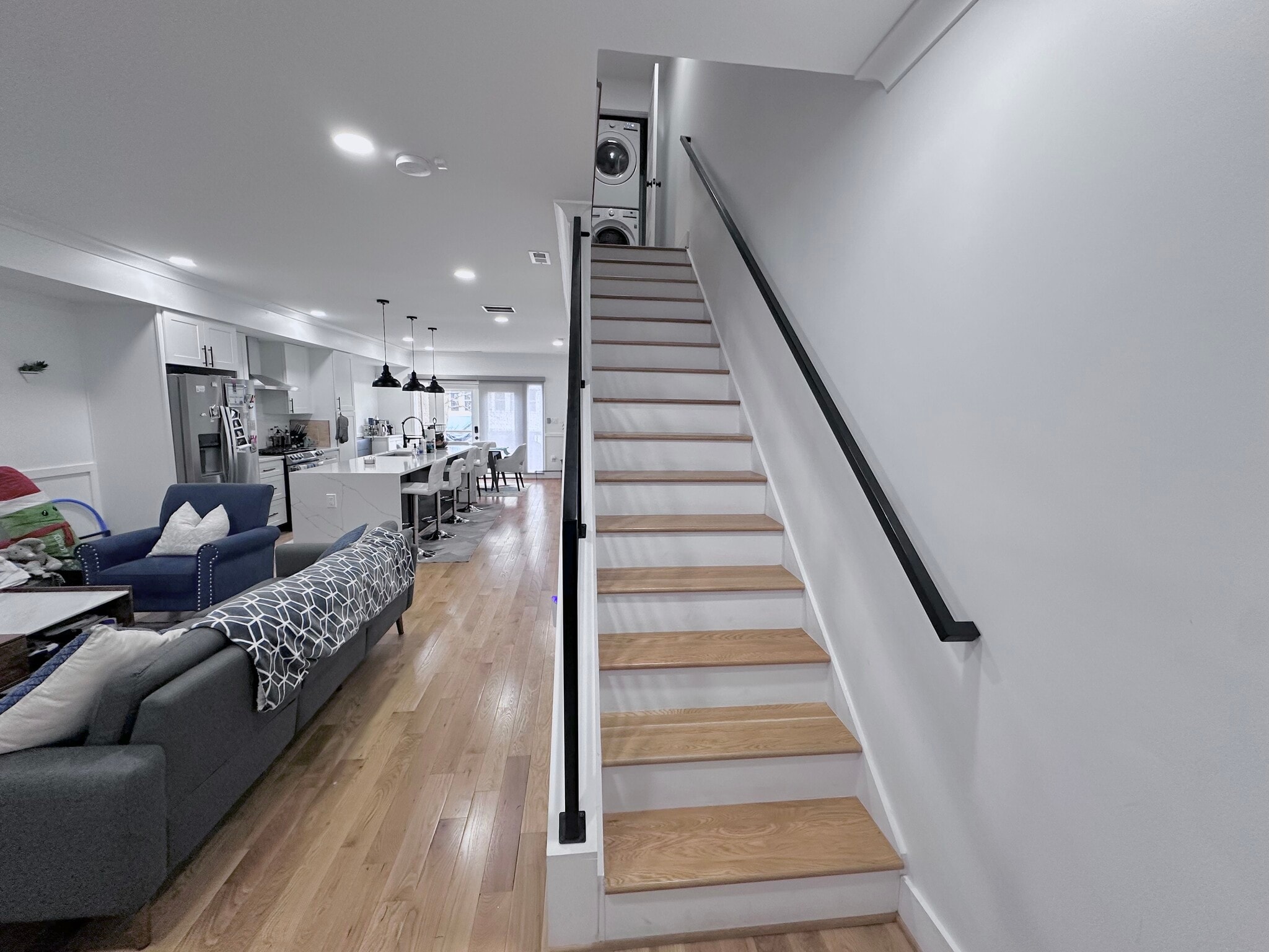 Building Photo - 1427 Parkwood Pl NW