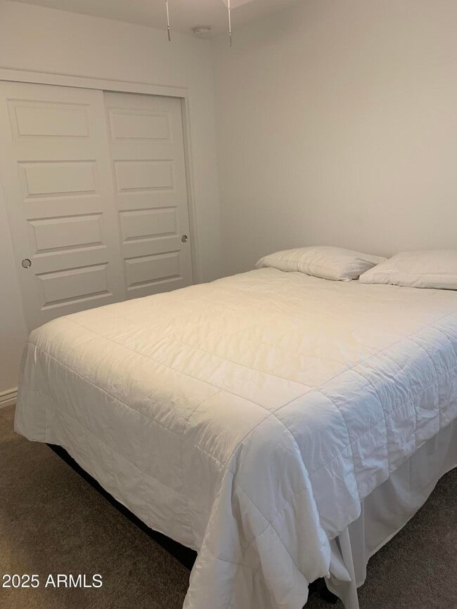 Building Photo - 3716 N 99th Dr