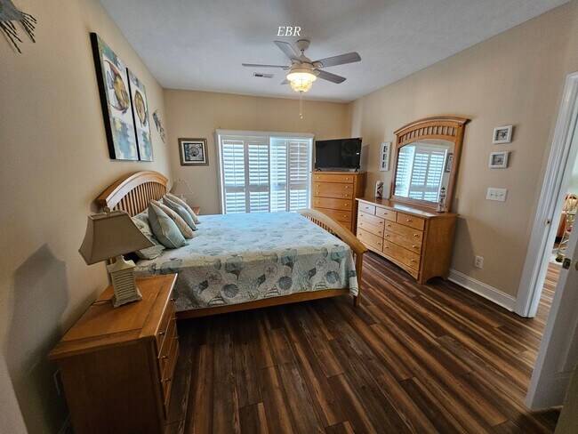 Building Photo - Carolina Yacht Landing