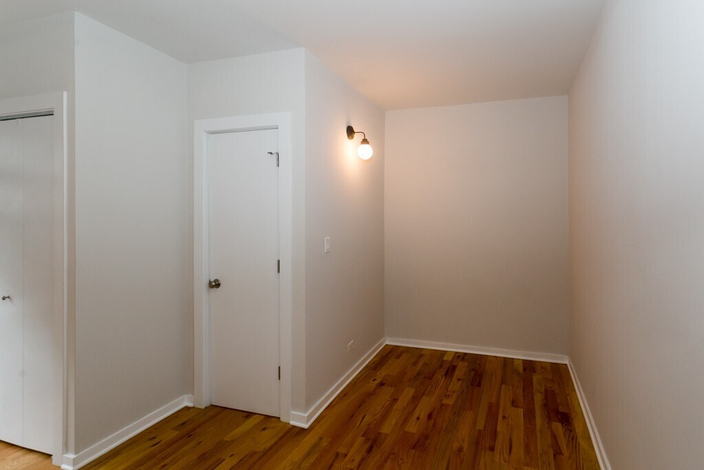 Building Photo - 2402 N Kedzie Blvd