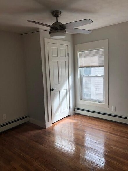 Building Photo - 410 Wood St