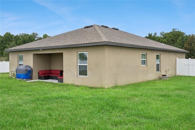 Building Photo - 12965 Del Lago Dr