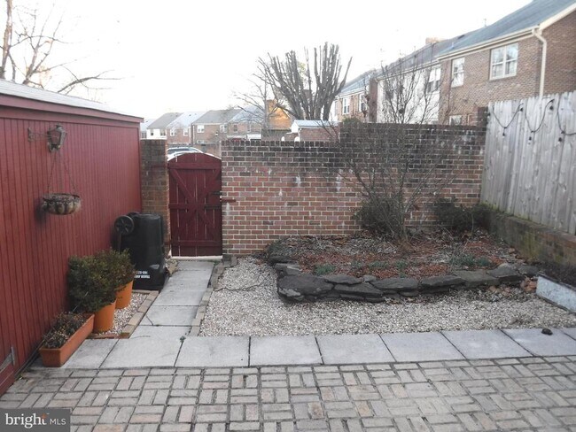 Building Photo - 8519 Forrester Blvd