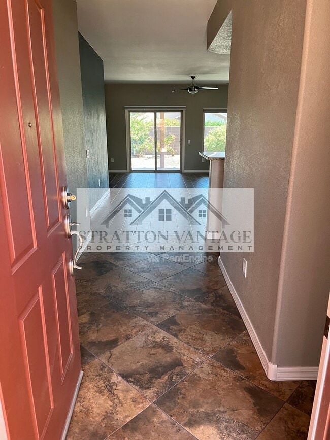 Building Photo - 16289 W Mountain Pass Dr