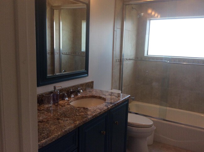 Building Photo - 12305 Sawgrass Ct