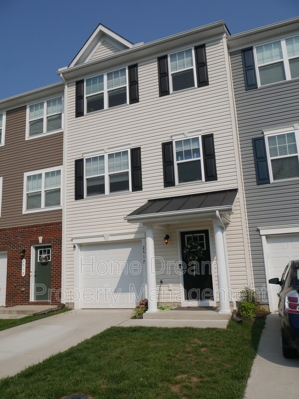 Building Photo - 2517 Drake Ln